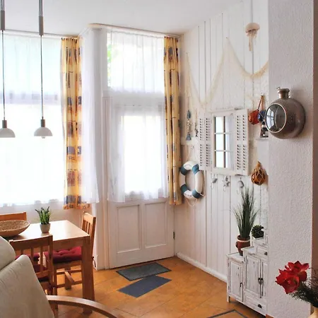 Warnemuende Altstadt * רוסטוק