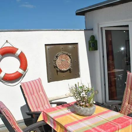 Warnemuende Altstadt Apartamento *